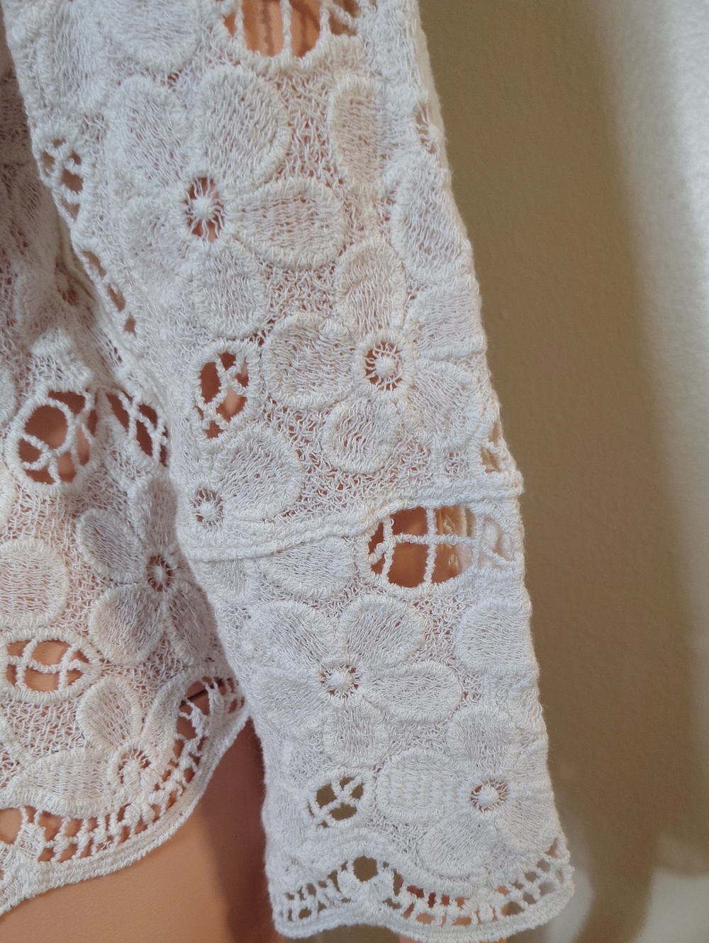 House of Harlow 1960 Boho Lace Cover-Up Wrap Top. One Size. 100% Cotton - Picture 10 of 14